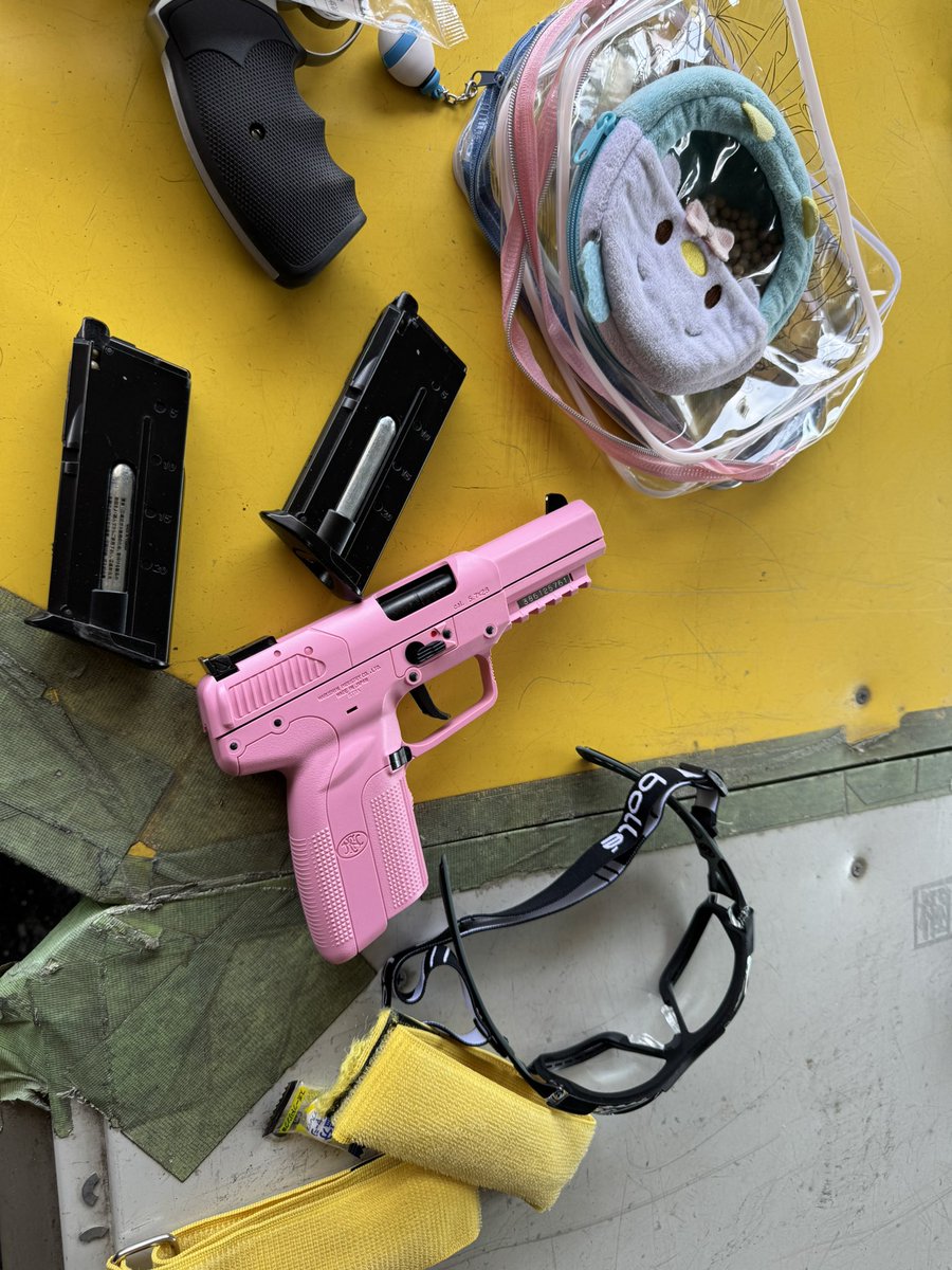 遂に戦場に繰り出した😂
#サバゲー