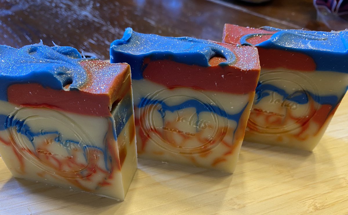 We just made a batch of our “American Apple Pie” soap bars. This luxurious bar is made with natural, skin-nourishing ingredients, including creamy shea butter, moisturizing olive oil, and refined coconut oil, to leave your skin feeling soft, hydrated, and pampered. Infused with