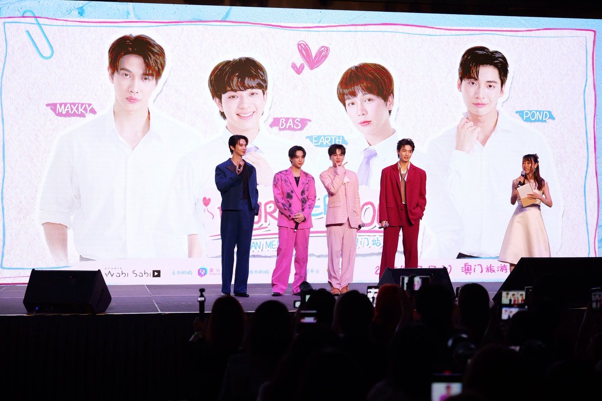 todayentth's tweet image. “ปอนด์ - เอิร์ธ - แม็กกี้ - บาส” ลัดฟ้าบุกมาเก๊า จัดเต็มแฟนมีต “FOUREVER YOU FAN MEETING IN MACAU”

อ่านต่อ : facebook.com/share/p/1624pN…

#FoureveryouMacauFM
#PondEarth #ปอนด์เอิร์ธ
#pondponlawit #cooheart 
#maxkybas #แม็กกี้บาส
#maxky_rp
#บาสเด็กอ้วนที่แท้จริง #bbasjtr
