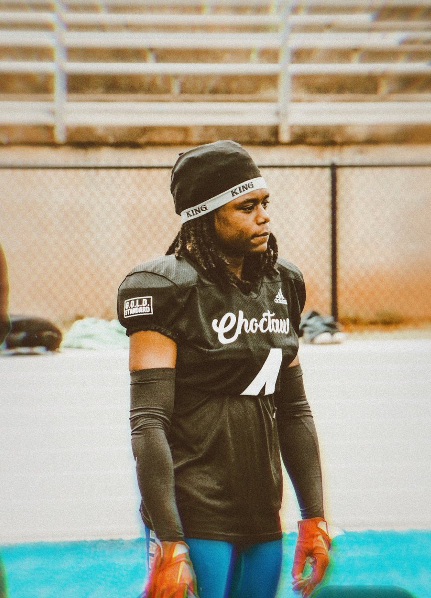 tahriqknighten4's tweet photo. Last ride let’s WORK📈🌟 DAWG‼️ SPRINGBALL✅
@JakeCorbin @CoachBradClark @Coach_RustyHall @YellowjacketsFB https://t.co/P3tnbkHA6V
