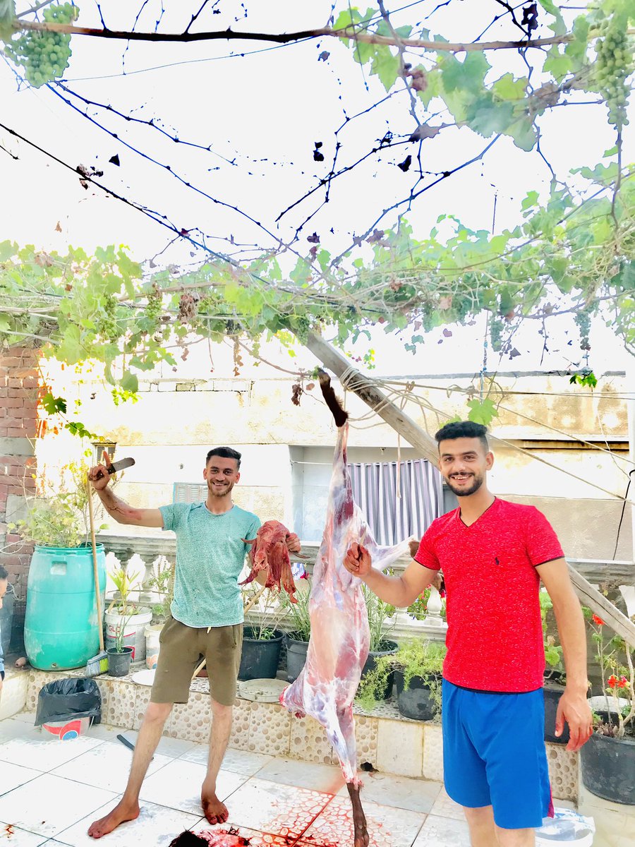 عيد سعيد ومن هنا وخلص العيد  😂❤️☝️