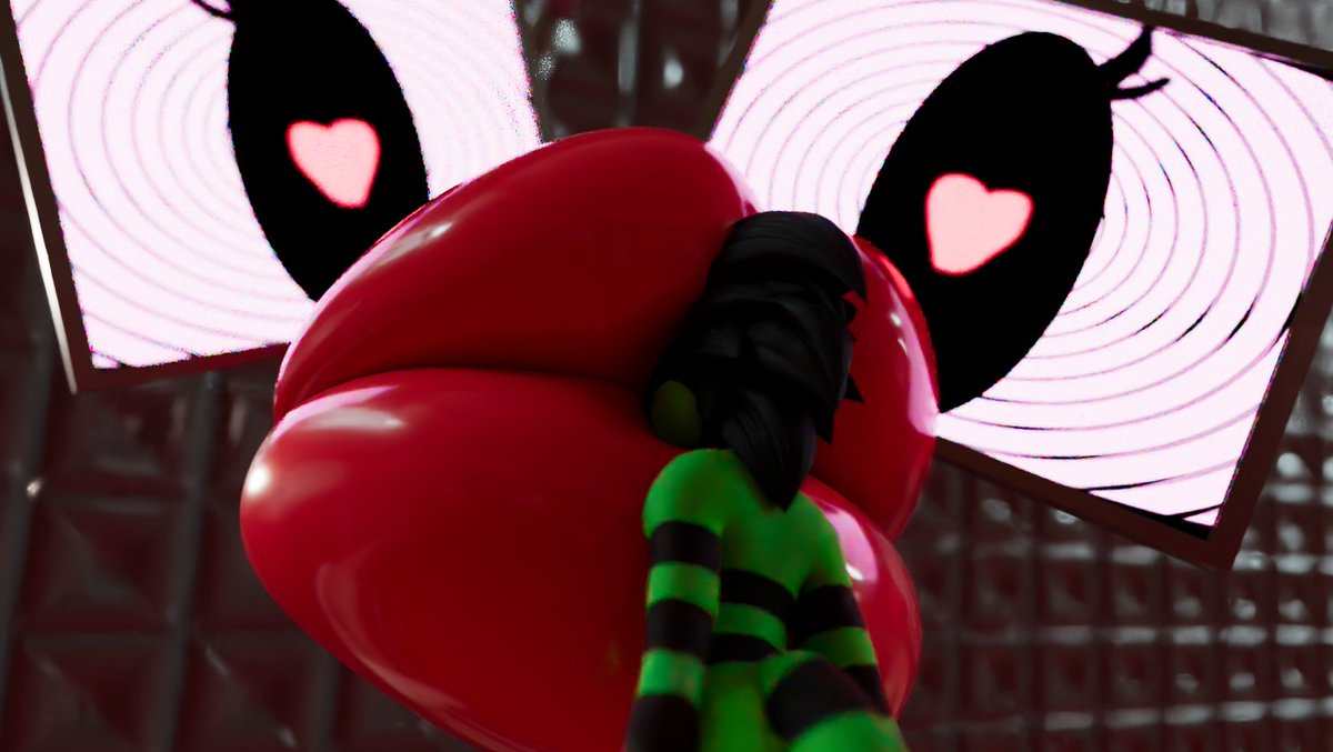 Sm00chbot has been waiting for her chance to meet this certain lizard 💋