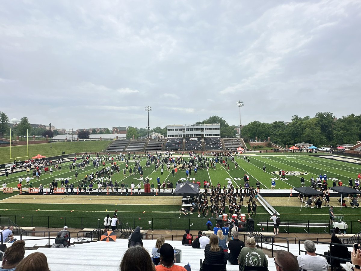had a great camp today <a href="/LindenwoodFB/">Lindenwood Football</a> with <a href="/0056Brian/">Brian</a> and <a href="/fcrotty/">Finn Crotty</a>. <a href="/BrotherRiceFB/">Brother Rice Football</a> <a href="/CoachQuedenfeld/">Coach Quedenfeld</a> <a href="/CoachCano/">ONEighty Athletics</a> <a href="/OLineDlineFact1/">O-Line D-line Factory</a> <a href="/PrepRedzone/">Prep Redzone 🏈</a> <a href="/PrepRedzoneIL/">Prep Redzone Illinois</a> <a href="/CoachBigPete/">Peter "Coach Big Pete" Leinweber</a> <a href="/NicoUriarte19/">Nico Uriarte</a>