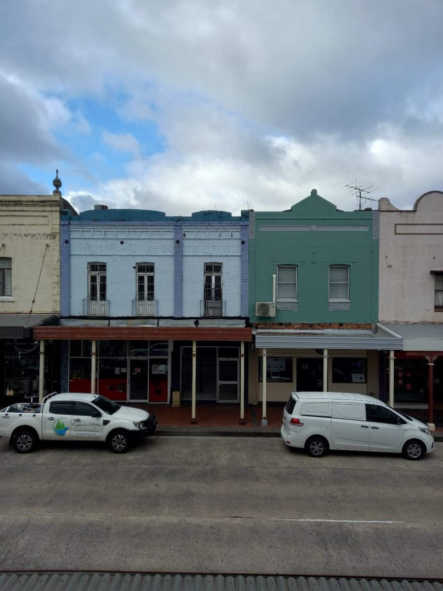 David_J_Harley's tweet image. Some blue sky out the front window, clouds over the mountains out the back. Should warm up in in an hour or two. Trains from Lithgow have been running to time.