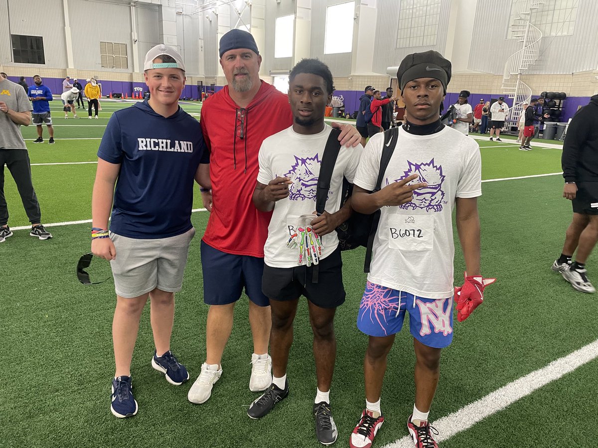 Theo Gray tweet media