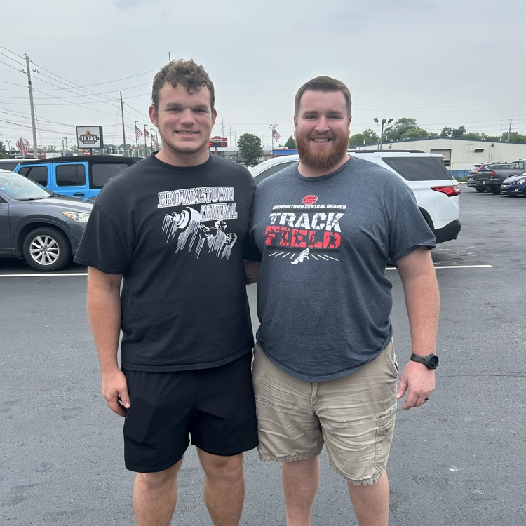 Congratulations to Isaac Hutchinson on finishing 22nd in the discus at the state meet with a best throw of 154’9! Way to go, Isaac!