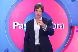 Ponele Show (@poneleshow) on Twitter photo #Pasapalabra 🗣️ hoy junto a Iván de Pineda jugarán
✍️1° desafío: <a href="/mirtawons/">mirta wons</a> @sanchochris <a href="/CelesteMuriega/">Celeste Muriega</a> <a href="/imanolrodriguez/">Imanol Rodríguez</a> <a href="/Jimecyru/">Jime Cyrulnik</a> y Mónica Villa
✍️2° desafío: <a href="/emanero/">Emanero</a> <a href="/guercimario/">mario guerci</a> <a href="/EvittaLuna/">Evitta Luna</a> <a href="/manupalok/">🅜🅐🅝🅤 🅟🅐🅛</a> <a href="/EzequielCampa/">Ezequiel Campa</a> y <a href="/CamiiCavallo/">Camila Cavallo</a>
Sábado 20:45h <a href="/telefe/">telefe</a> 📺
🔴Más info #Pasapalabra 🗣️ hoy junto a Iván de Pineda jugarán
✍️1° desafío: <a href="/mirtawons/">mirta wons</a> @sanchochris <a href="/CelesteMuriega/">Celeste Muriega</a> <a href="/imanolrodriguez/">Imanol Rodríguez</a> <a href="/Jimecyru/">Jime Cyrulnik</a> y Mónica Villa
✍️2° desafío: <a href="/emanero/">Emanero</a> <a href="/guercimario/">mario guerci</a> <a href="/EvittaLuna/">Evitta Luna</a> <a href="/manupalok/">🅜🅐🅝🅤 🅟🅐🅛</a> <a href="/EzequielCampa/">Ezequiel Campa</a> y <a href="/CamiiCavallo/">Camila Cavallo</a>
Sábado 20:45h <a href="/telefe/">telefe</a> 📺
🔴Más info