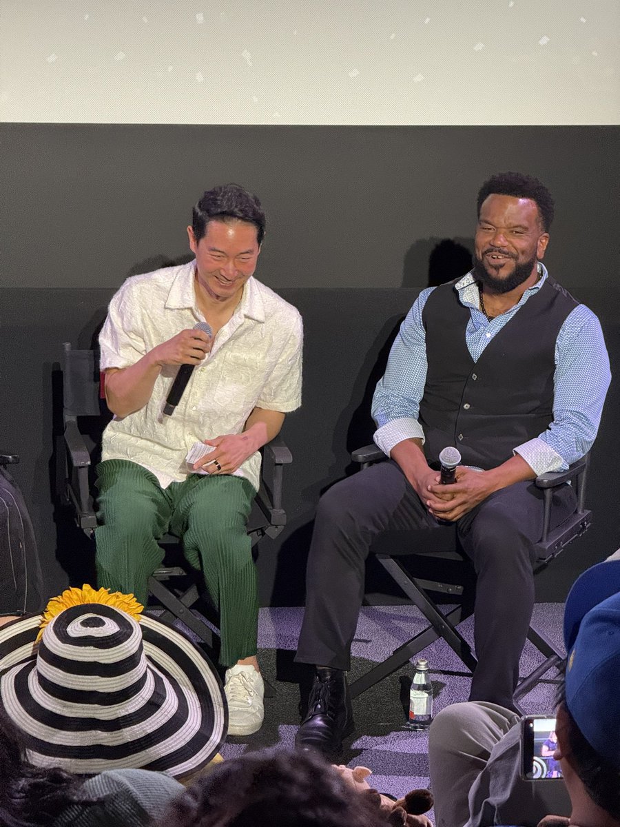 RussMilheim's tweet image. Thanks to @netflix and @moviemarshall for inviting us out to a special preview of the upcoming #Netflix animated film In Your Dreams yesterday!
The event was a blast & I even got to meet Craig Robinson, the man behind Baloney Tony (a stuffed animal in the film).
#InYourDreams