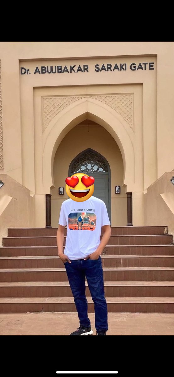 grindoorrr's tweet photo. @HTXCommunity rocked my #HTX_Merch in style 😍. hurry up and share yours guys @Doyex4 @adelambo_ @iinvestoradesam https://t.co/VqNa501vDl