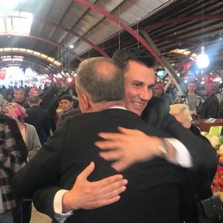 Dayan be Baskanım, iki gözüm can dostum dualarımız seninle...
<a href="/ferdizeyrek_/">Ferdi Zeyrek</a>