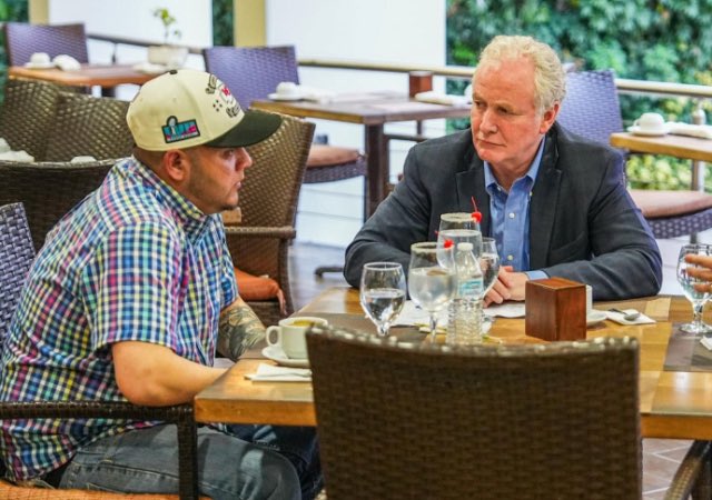 Find you someone who loves you as much as Democrats love MS-13 foreign t*rrorist gang members who are charged with human trafficking and child p**n