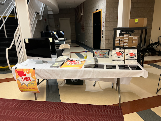 Mrs York (@mrsyorkme) on Twitter photo Set up at senior award night! As seniors walked by several noted that they helped fix these devices. Feels good to do good and help reduce e-waste! #riotrefurb #sopo #spsdme @cultureofrepair <a href="/projectlogin/">Project Login</a> #mainecsta Set up at senior award night! As seniors walked by several noted that they helped fix these devices. Feels good to do good and help reduce e-waste! #riotrefurb #sopo #spsdme @cultureofrepair <a href="/projectlogin/">Project Login</a> #mainecsta