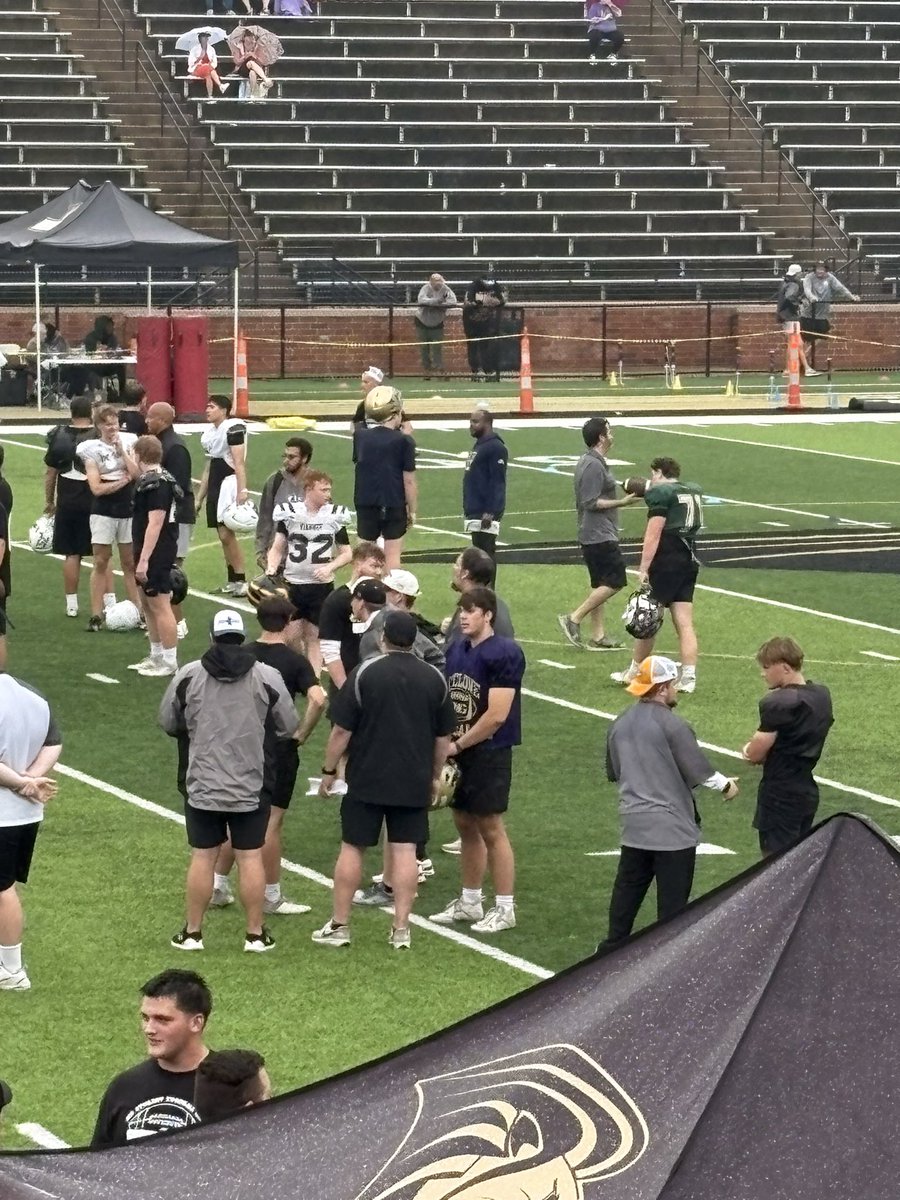 Hugh Edwards (@hughedwards54) on Twitter photo Great day snapping <a href="/LindenwoodFB/">Lindenwood Football</a> mega camp. Snapped in the rain and scored well, now on my way to <a href="/WMU_Football/">Western Michigan Football</a> where it will be sunny and 80 tomorrow! Thanks to all of the coaches who talked to me about your school and programs! Great day snapping <a href="/LindenwoodFB/">Lindenwood Football</a> mega camp. Snapped in the rain and scored well, now on my way to <a href="/WMU_Football/">Western Michigan Football</a> where it will be sunny and 80 tomorrow! Thanks to all of the coaches who talked to me about your school and programs!