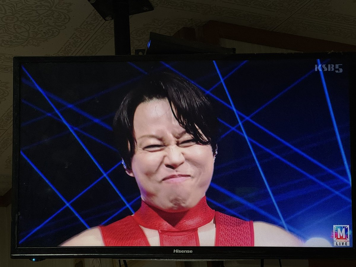 emi_39_turbo's tweet image. 919🧡

昨日のMステ、最初はカッコよくて後半は本体さんと一緒で楽しかった😆💕
丁度こちらのイナズマロックレディオ放送中に貴教TV出ずだったから、じっくりラジオが聴けた📻✨️

ミリオンロック行かれる皆さん楽しんで来て下さいね💖

♯西川貴教すごく好き
♯赤い西川は３倍HOT