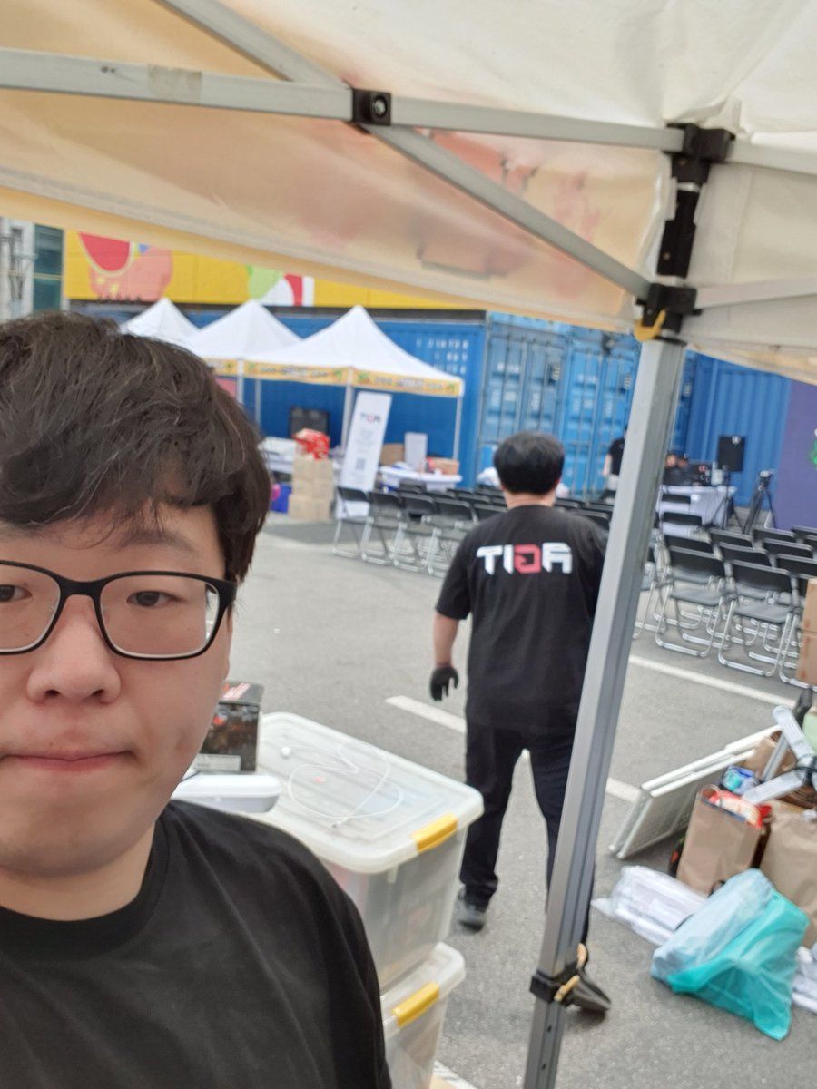 커먼 아케이드 준비중