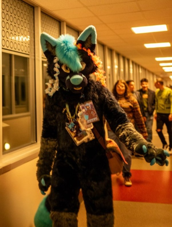 Throwback to when i got  leid at MFF... twice! #FursuitFriday