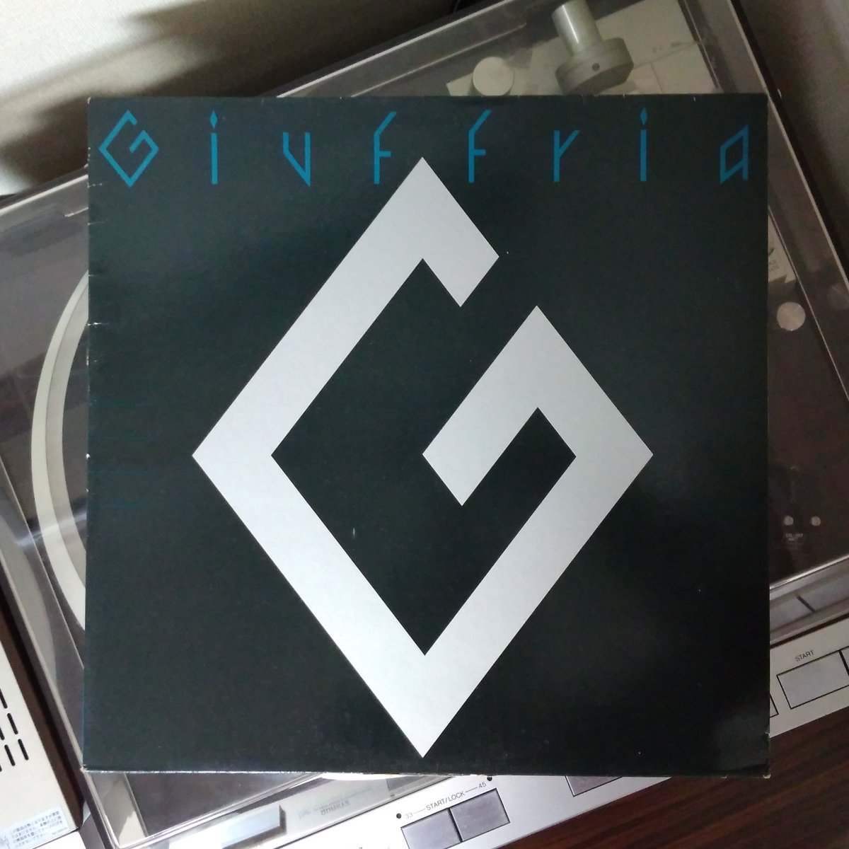 trhmnkn691's tweet photo. Giuffria - Giuffria (1984) 
#nowspinning #vinylcollection 
#Arenarock 
#Giuffria #GreggGiuffria https://t.co/fQ5V13JTAO