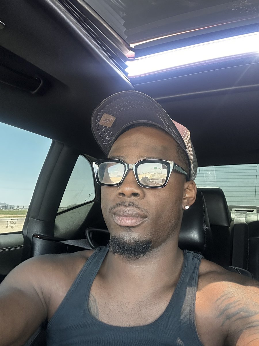 still running shit i’m on my cardio 🏃🏾‍♂️