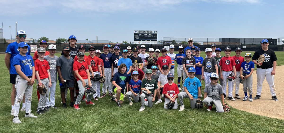 SCN_Baseball (@scn_baseball) on Twitter photo ⭐️⚾️⚫️🔵ST⭐️RS🔵⚫️⚾️⭐️#HD_
Tremendous week of defensive youth camp with these future ST⭐️RS! ⭐️⚾️⚫️🔵ST⭐️RS🔵⚫️⚾️⭐️#HD_
Tremendous week of defensive youth camp with these future ST⭐️RS!