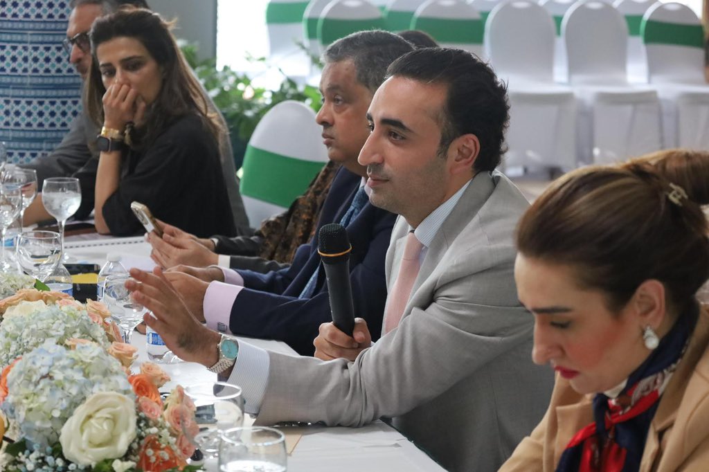 BBhuttoZardari's tweet image. At a luncheon with leading U.S. think tanks and academics hosted by @PakinUSA, I emphasized Pakistan’s principled call for sustained diplomacy and dialogue to ensure lasting peace in South Asia. Pakistan deeply appreciates the critical role played by the United States, especially…
