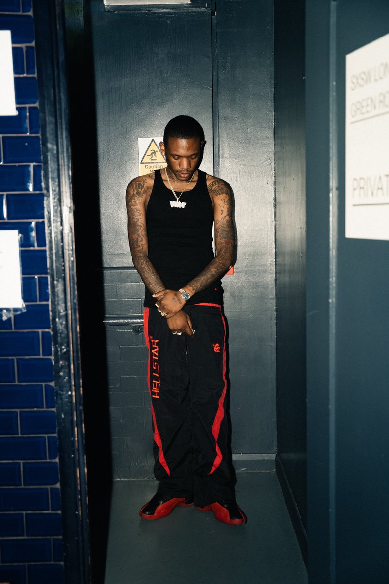 Valiant_Musicc's tweet image. Deactivate an reset ✍🏿
