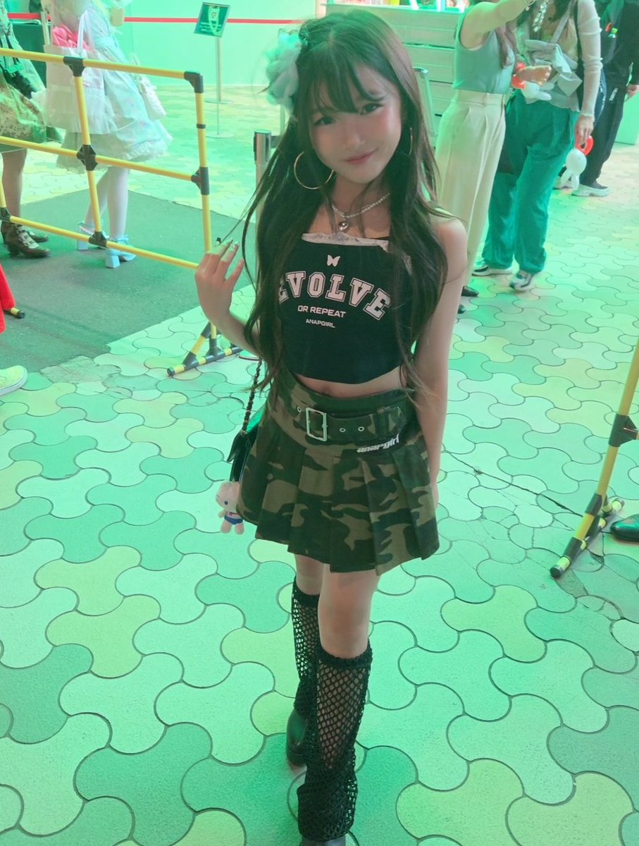 RIONA00317's tweet image. おはよー👋😆✨☀️
昨日は部活と塾を終わらせてからッそっこーーで🏃💨💨ラフォーレのPRIVATEPARTYへ💕
ちょこっとしか居れなかったけどッ
Greenの世界で統一されたイベントたのしすぎた🩷
#ラフォーレ
#PrivateParty
#dresscode
#green