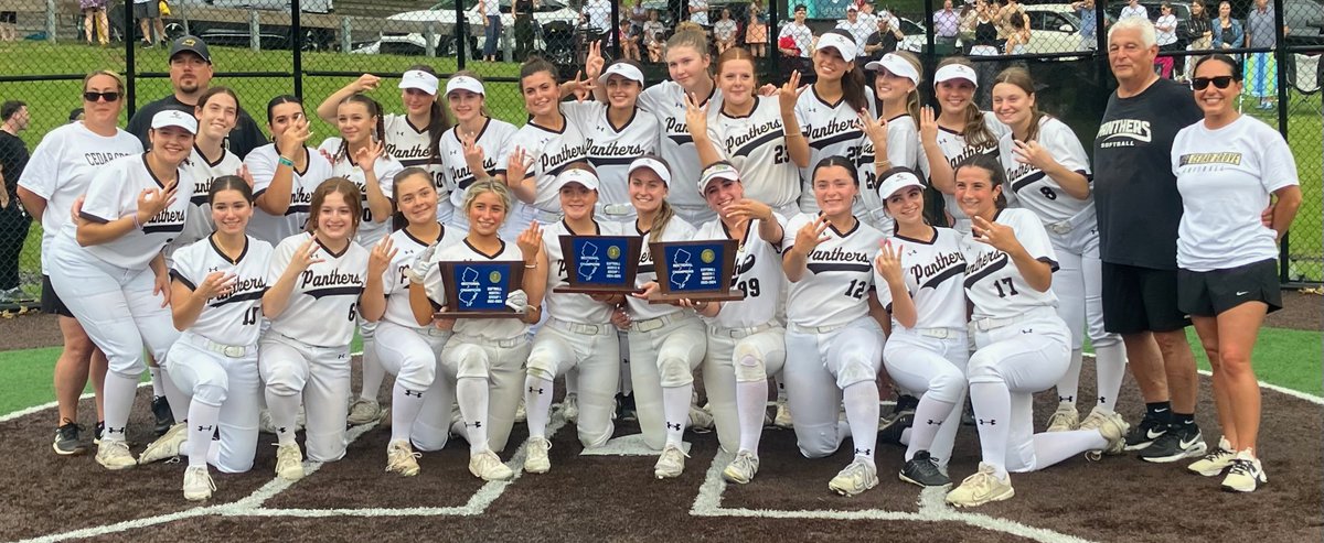 Tim McClain (@nj_recruitwatch) on Twitter photo Cedar Grove celebrates a third straight sectional title. <a href="/WeehawkenTSD/">Weehawken Schools</a> <a href="/CedarGroveSB/">Cedar Grove Softball</a> <a href="/WHS__Volleyball/">Weehawken Volleyball/Softball</a> Cedar Grove celebrates a third straight sectional title. <a href="/WeehawkenTSD/">Weehawken Schools</a> <a href="/CedarGroveSB/">Cedar Grove Softball</a> <a href="/WHS__Volleyball/">Weehawken Volleyball/Softball</a>