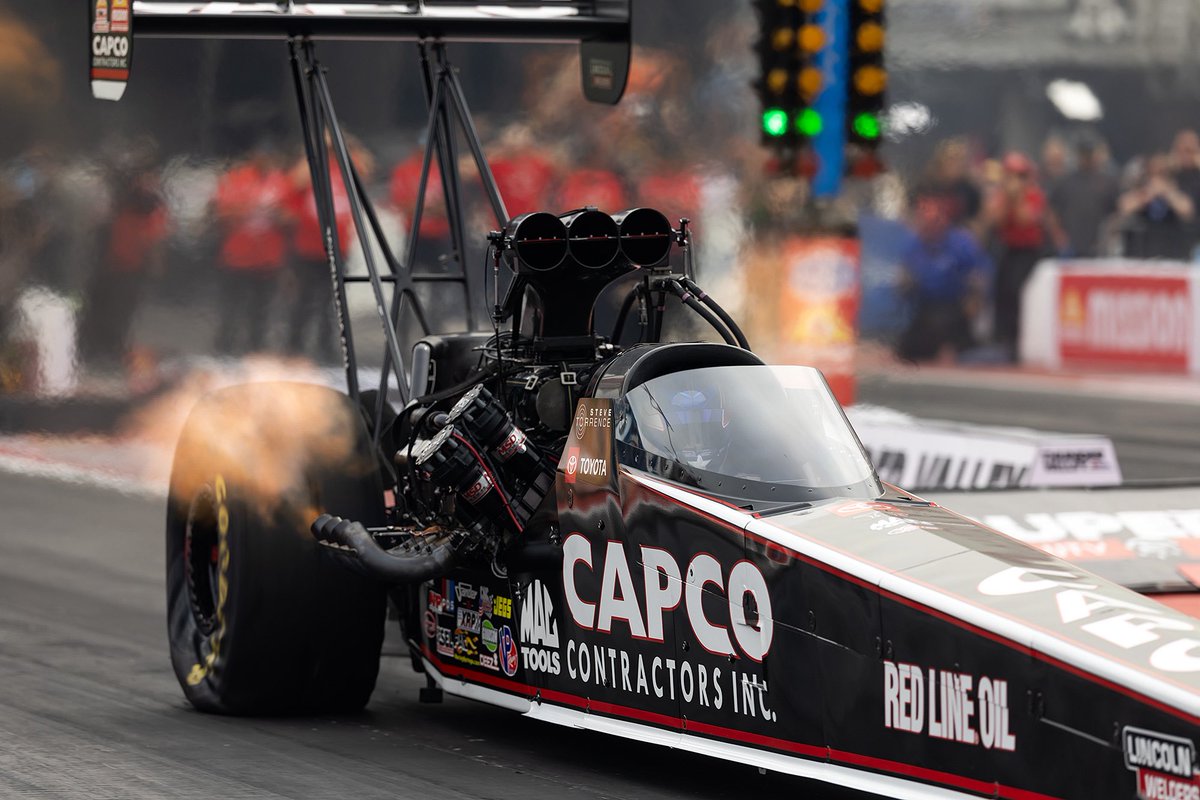 Steve Torrence (@stevetorrence) on Twitter photo Had issues getting from A to B during Q1 and Mother Nature had other plans for the second session. The sun will come out tomorrow… hopefully.
#ThunderValleyNats • #HowBoutDemCAPCOBoys • <a href="/redlineoil/">Red Line Oil</a> • @mactools38 • #tgrna • @lincolnelectric • #NHRA Had issues getting from A to B during Q1 and Mother Nature had other plans for the second session. The sun will come out tomorrow… hopefully.
#ThunderValleyNats • #HowBoutDemCAPCOBoys • <a href="/redlineoil/">Red Line Oil</a> • @mactools38 • #tgrna • @lincolnelectric • #NHRA