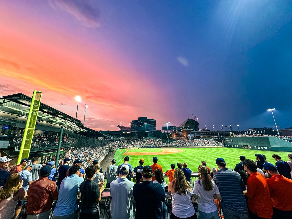 Great night for some Super Regional baseball on The Plains. 

#WarEagle