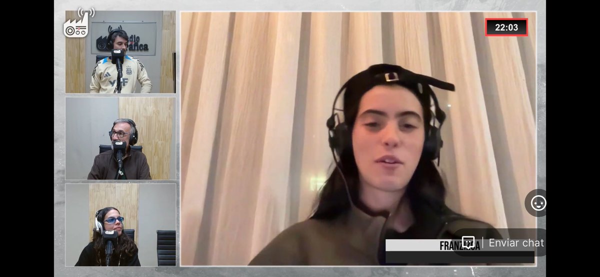 Entrevistamos a FRANZIZCA que toca mañana en LA FABRICA CULTURAL venís??? 👽👽👽👽👽👽👽👽👽