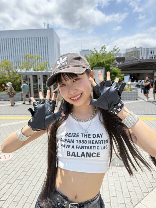 NananeのTwitter画像32