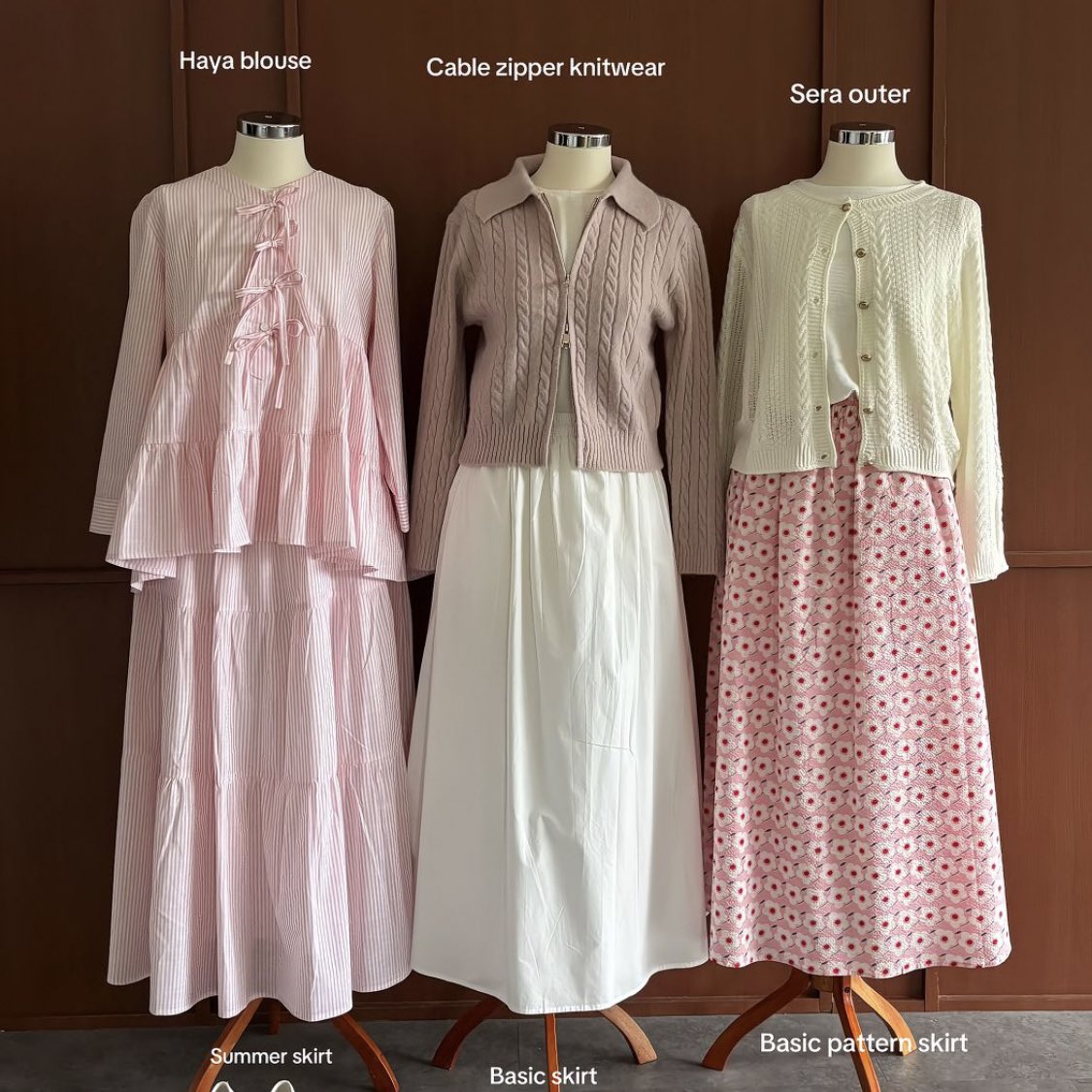 luvvyyeon's tweet photo. DISINIII GUDANGNYA OUTFIT LUCU NAN GEMESSS🤏🏻

Koleksinya banyakkk harganya juga masih affordable☝🏻🥰 https://t.co/bxQug4G4MX