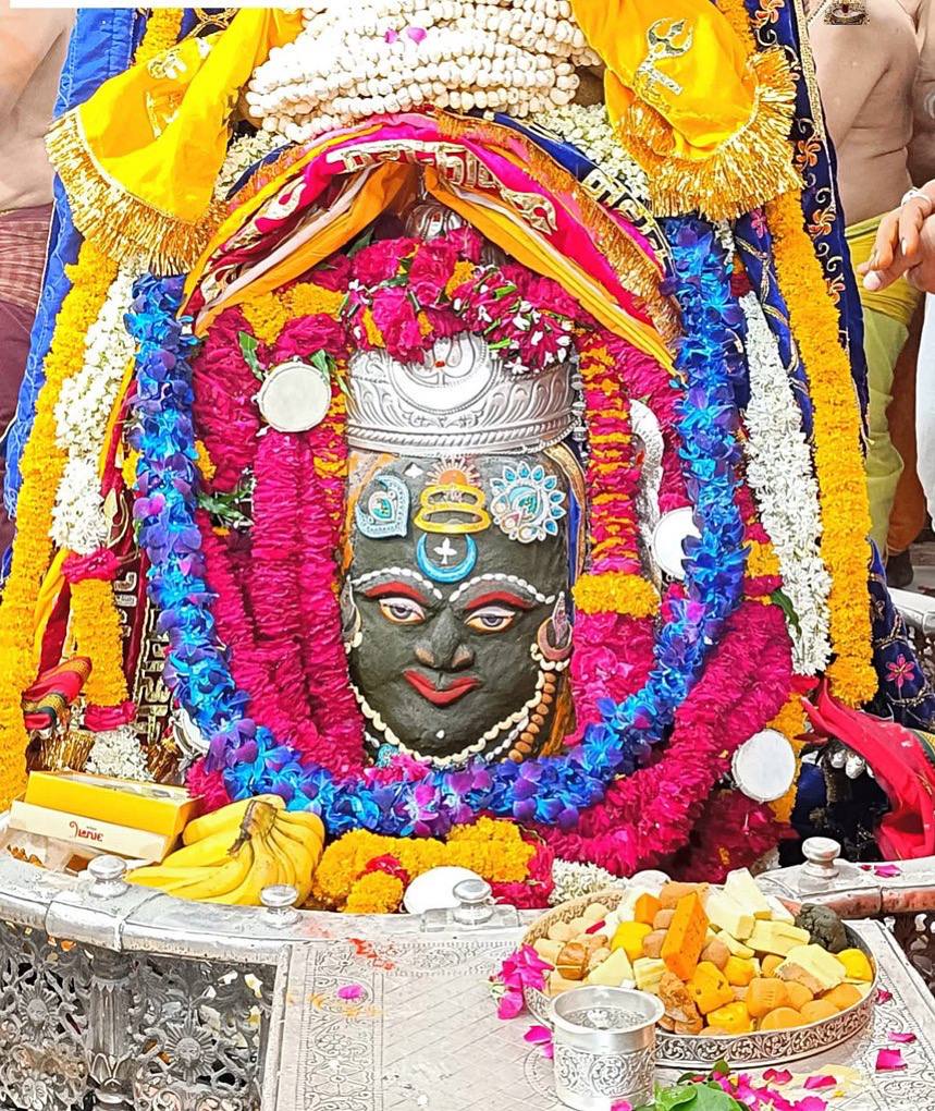 श्री महाकालेश्वर ज्योतिर्लिंग जी के आज के भस्म आरती श्रृंगार दिव्य दर्शन  07.06.2025