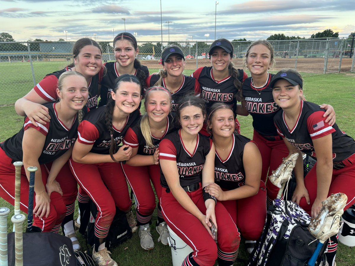 That’s a pool play game 1 win! Games tomorrow at 2:30 and 4:00 on Field 8. ❤️🖤