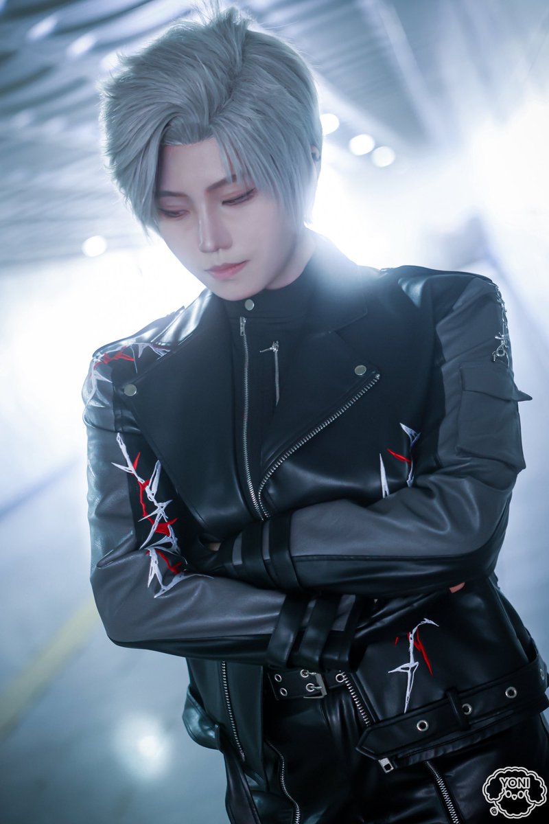 xnzeux's tweet photo. 📷@yonicos714 

#恋与深空 #LoveandDeepspace #Sylus https://t.co/s6Kdl1X4P3