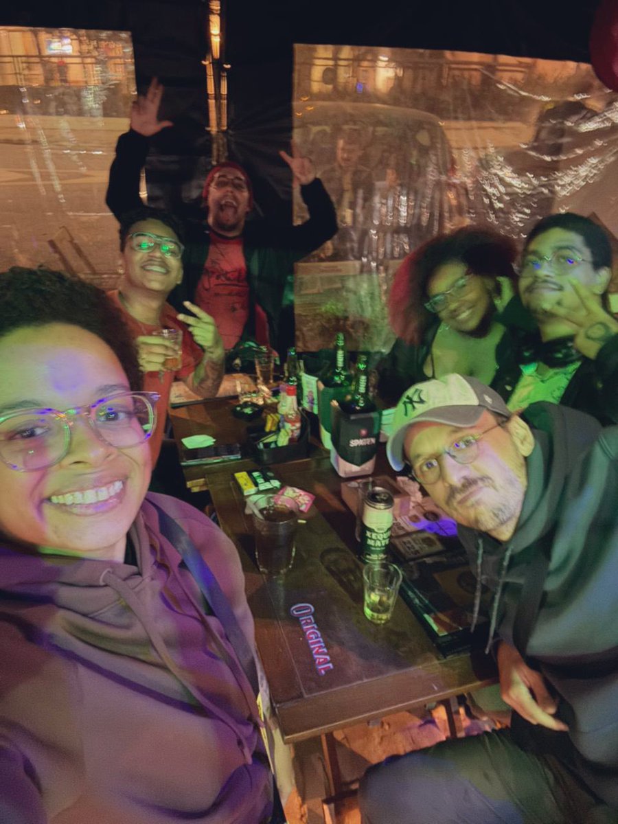 "O q me alivia é saber que não ofendi ninguém..."