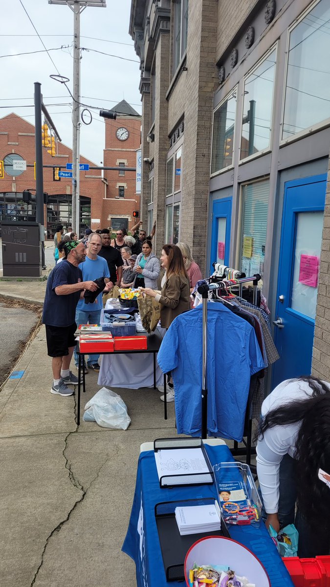 Tonight was Project Red Cord Night Out on Archwood. RJEC volunteers served delicious hot dinners.  The residents were given blood pressure checks by Nurse Jelisa. Thank you EVERYONE who contributes each month! We’ll be back on July 11th at 5pm! <a href="/ThreeArchesFnd/">Three Arches Foundation</a>