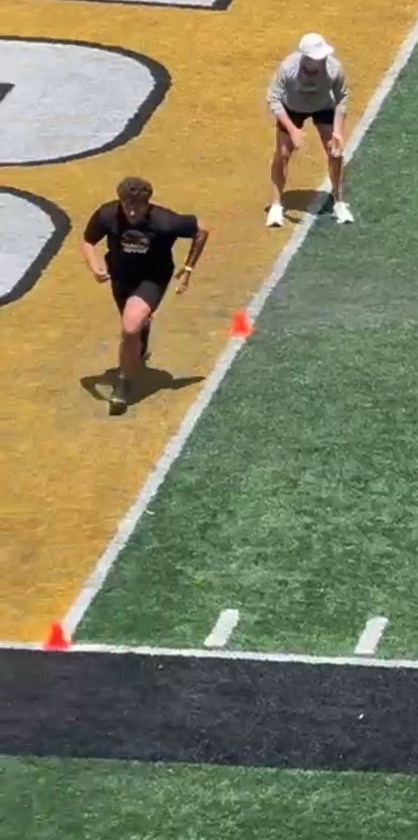 Brett Boykin (@brett_b66) on Twitter photo Had a great time at the USM Down South Showcase!! <a href="/SouthernMissFB/">Southern Miss Football</a> <a href="/CoachSCoughlin/">Sean Coughlin</a> <a href="/CoachSummers70/">Cob Summers</a> <a href="/WaydeBullard/">jacob bullard</a> <a href="/CoachHuff/">Charles C. Huff</a> <a href="/CoachMadison_EU/">Colin Madison</a> <a href="/CoachRyanFavre/">Ryan Favre</a> #Football #oline #GoEagles Had a great time at the USM Down South Showcase!! <a href="/SouthernMissFB/">Southern Miss Football</a> <a href="/CoachSCoughlin/">Sean Coughlin</a> <a href="/CoachSummers70/">Cob Summers</a> <a href="/WaydeBullard/">jacob bullard</a> <a href="/CoachHuff/">Charles C. Huff</a> <a href="/CoachMadison_EU/">Colin Madison</a> <a href="/CoachRyanFavre/">Ryan Favre</a> #Football #oline #GoEagles