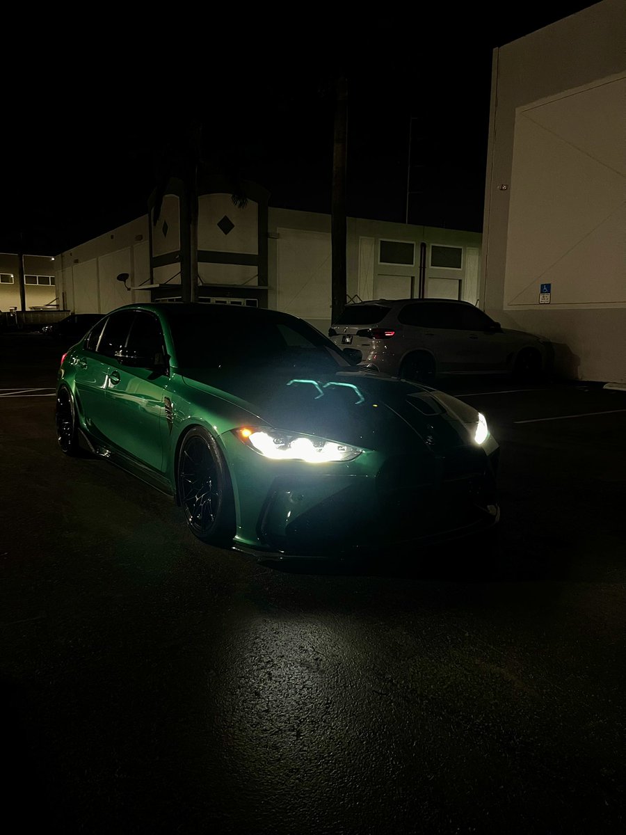 equisito tweet media