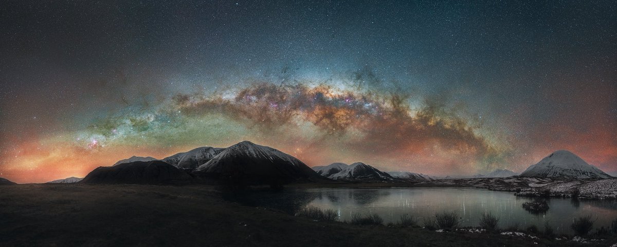 paulwilsonimage's tweet image. gm from new zealand's night sky ✨