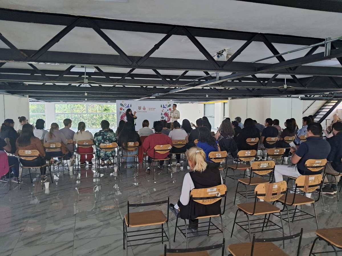 Estamos muy agradecidas con la Dirección General de Prestación de Servicios Médicos y Urgencias de la <a href="/SSaludCdMx/">Secretaría de Salud de la Ciudad de México</a> por abrir puertas al respeto por los derechos lingüísticos de la comunidad sorda, rumbo a los 20 años de la LSM, seguimos trabajando.