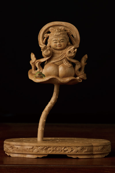 6階 催事場にて6/10(火)まで開催中の「大佛師 松本明慶工房 仏像彫刻展