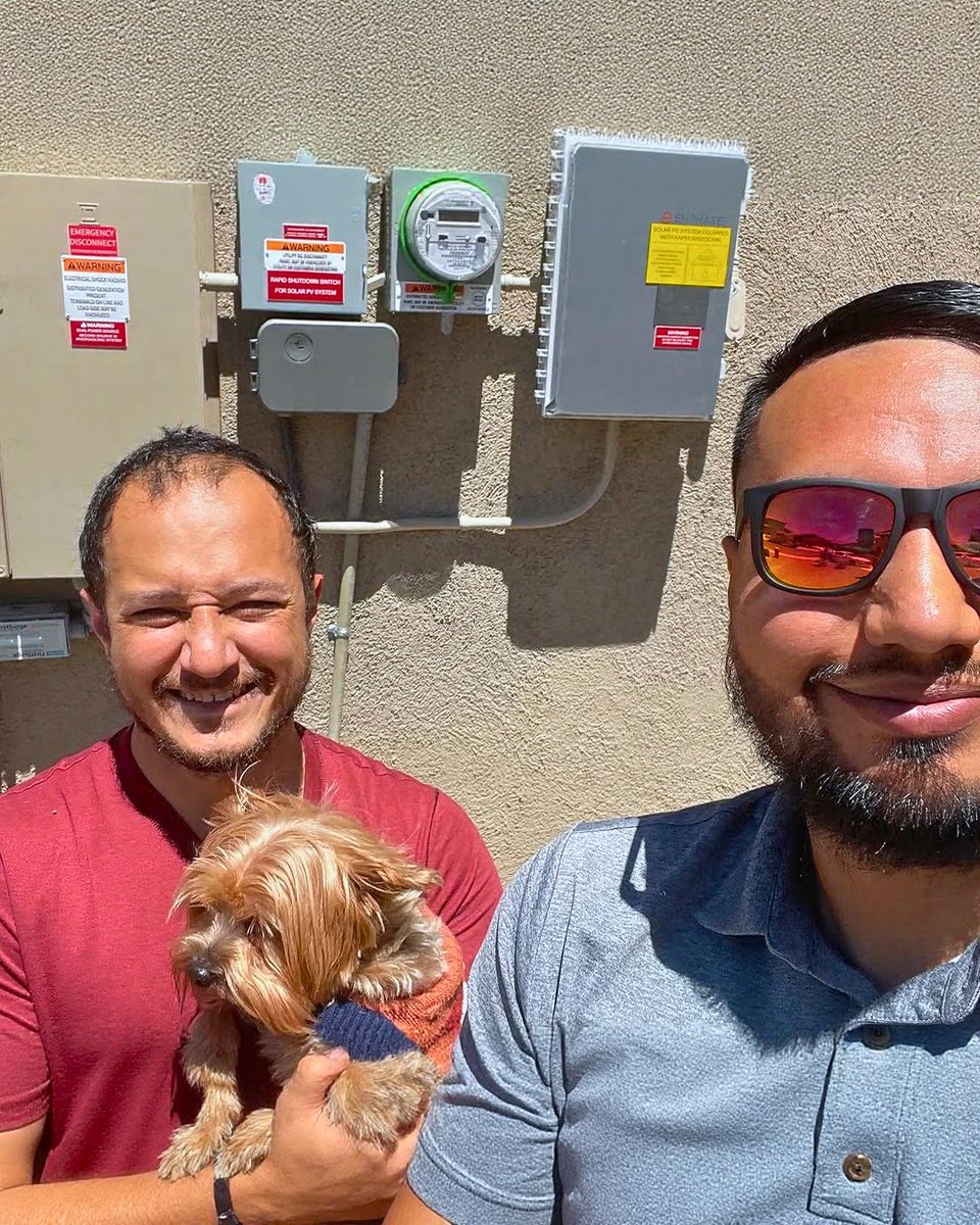 ce4aef's tweet image. “These jobs can’t be outsourced and exist in every part of the country—from manufacturing to installation to research.” - Salvador Andrade, Solar Specialist, @SolarGainAZ
Read Salvador’s story here ➡️ facesofcleanenergy.org/face-of-clean-…