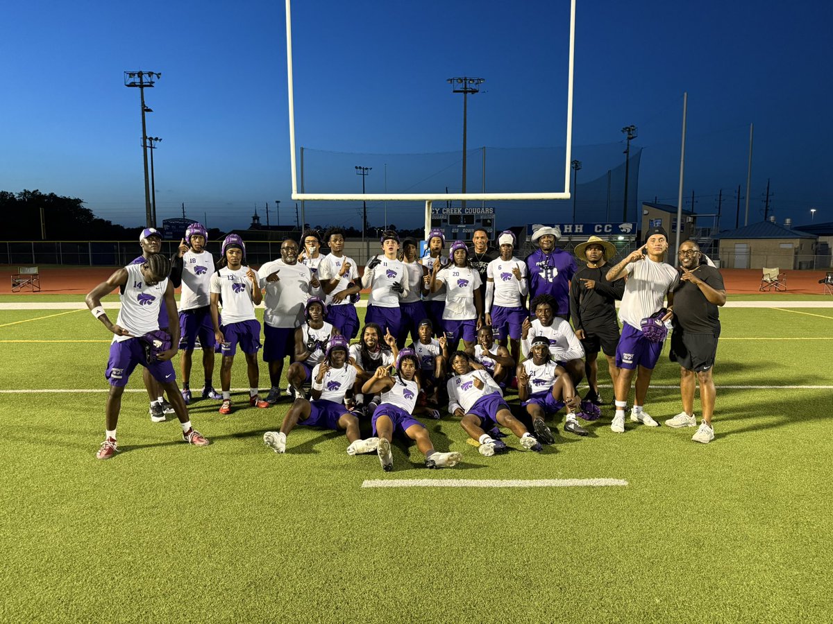 Robert Murphy (@coach_robmurphy) on Twitter photo Yessir!!! We are headed back to College Station!!! Great hard fought win over a great Fort Bend Elkins team!!! 26-21 #ProtectTheH <a href="/HumbleISD_Ath/">Humble ISD Athletics</a> <a href="/HumbleISD/">Humble ISD</a> <a href="/HumbleISD_HHS/">Humble High School</a> <a href="/SportCast_Media/">SportCast Media</a> Yessir!!! We are headed back to College Station!!! Great hard fought win over a great Fort Bend Elkins team!!! 26-21 #ProtectTheH <a href="/HumbleISD_Ath/">Humble ISD Athletics</a> <a href="/HumbleISD/">Humble ISD</a> <a href="/HumbleISD_HHS/">Humble High School</a> <a href="/SportCast_Media/">SportCast Media</a>