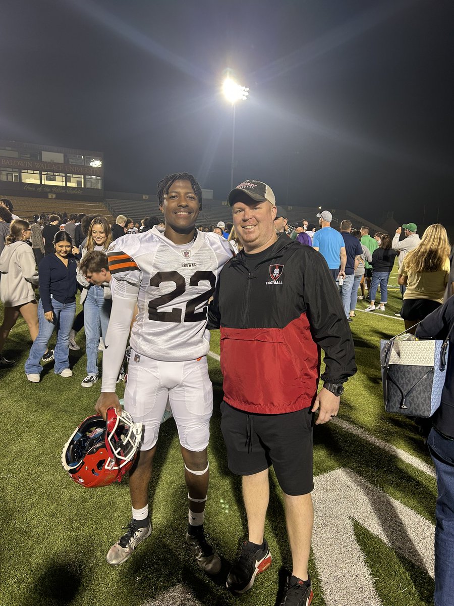Great Game for <a href="/JujuClark7/">Brandon Clark</a> !!! West team won the <a href="/AllStarsGCFCA/">East-West All Stars</a>