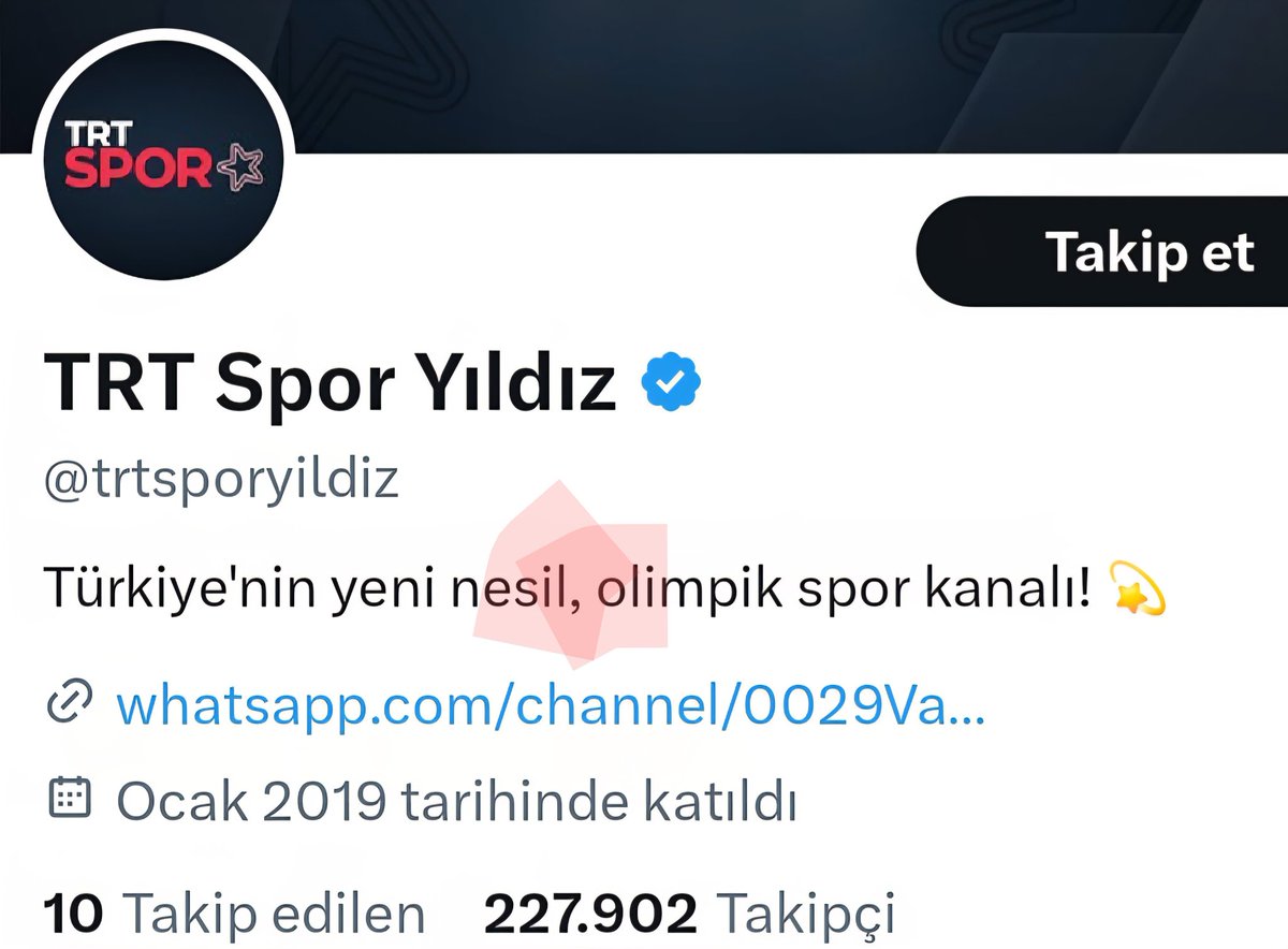 Hadi imla bilen yok koca kurumda, elinizin altında internet var kolaylıkla kontrol edebilirsiniz.  O virgulu oraya koymaya kim ne sebeple karar verdi?bireysel hesap olsa neyse de kurum hesabi hem trt! biraz sayginiz olsun. <a href="/trtsporyildiz/">TRT Spor Yıldız</a>