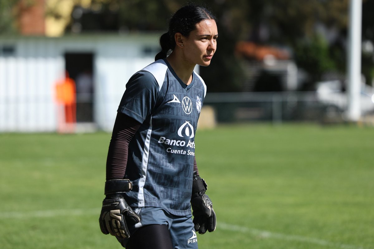 machuca12sg's tweet photo. Semana intensa de trabajo!
@ClubPueblaFem 
@VoitMexico https://t.co/mZla1PPoT7