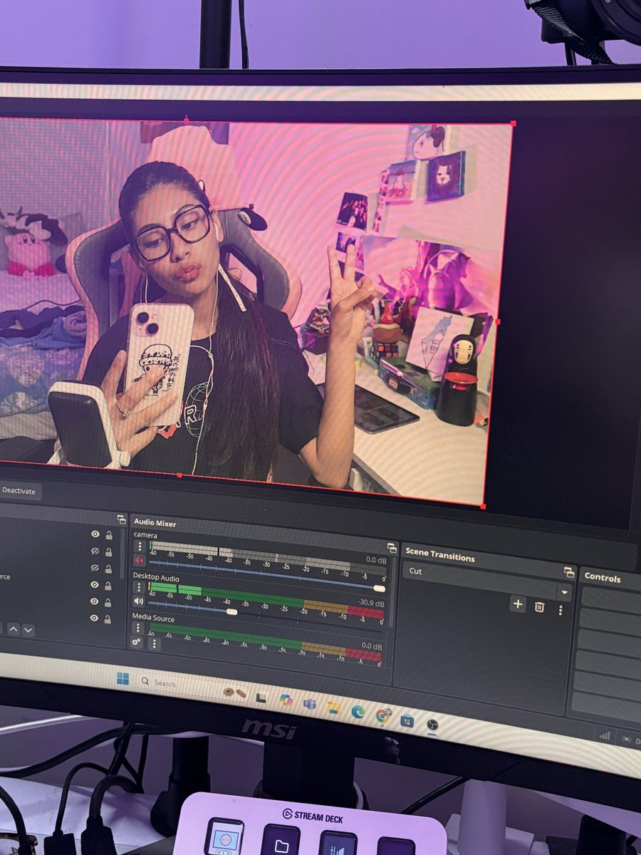 marvels night !! (: 

twitch.tv/emelyzalez