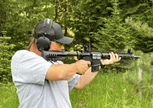 DJKingJam's tweet image. Fun day 💯🎯🔫. #targetpractice 
@jamescara75