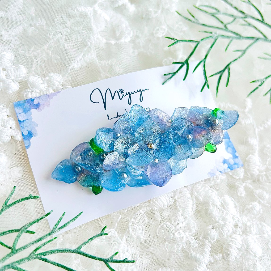 Miyuyu_117117's tweet image. (青,紫𓂂𓇬)
【紫陽花とシーグラスのヘアクリップ𓇬𓂂】
紫陽花ヘアクリップ販売しました︎ 𓂂𓇬𓏸
minne
minne.com/@punyma7716
creema
creema.jp/c/miyuyu7716/i…
#紫陽花 #シーグラス #ヘアクリップ
#ハンドメイド好きさんと繋がりたい